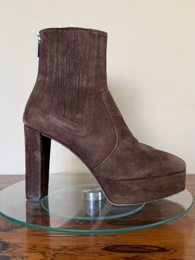 Inez Pilar Platform Boots – Brown Suede Leather in size 6